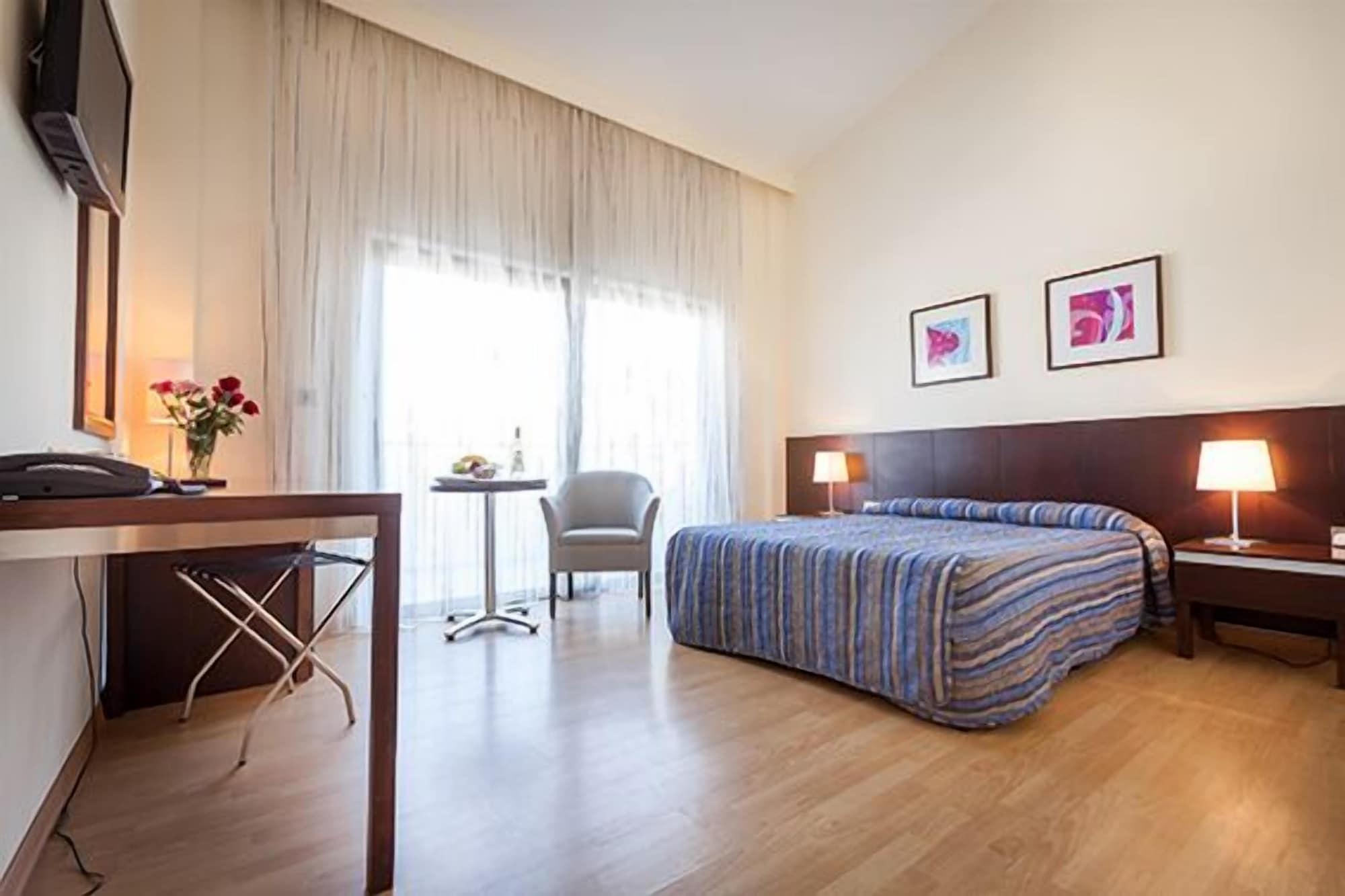 Crown Resorts Henipa Larnaca Exteriér fotografie
