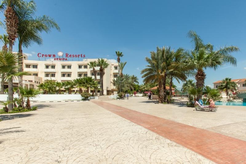 Crown Resorts Henipa Larnaca Exteriér fotografie